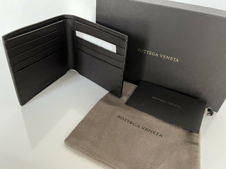 NWT $460 Bottega Veneta Perforated Leather BiFold Wallet Brown/Yellow 113993 IT