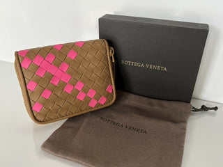 Neu mit Etikett: 470 $ Bottega Veneta Reißverschluss-Leder-Geldbörse Münzbörse Neon Camel 566512 Italien 