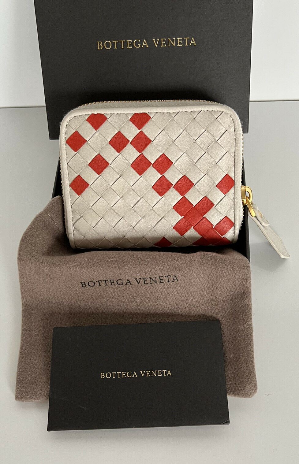 NWT $470 Bottega Veneta Zipper Leather Wallet Coin Purse Mist/Poppy 566512 Italy