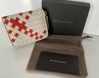 Neu mit Etikett: 470 $ Bottega Veneta Reißverschluss-Leder-Geldbörse Münzbörse Mist/Poppy 566512 Italien 
