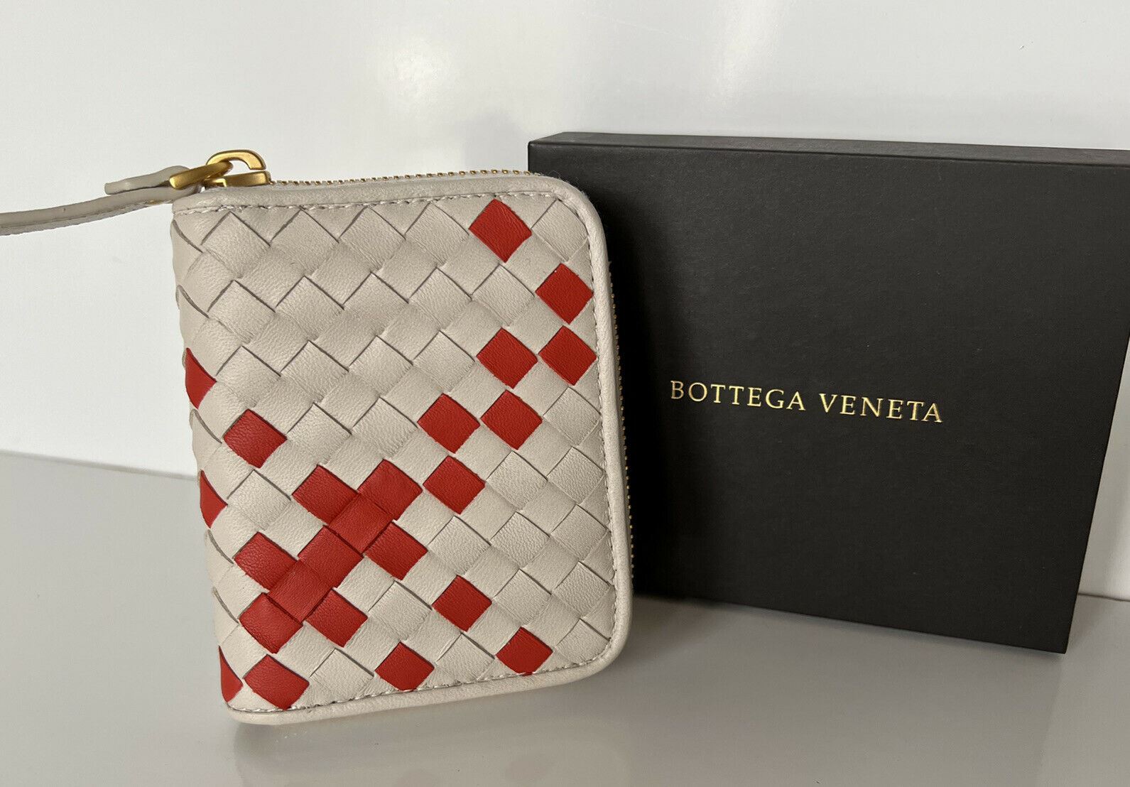 NWT $470 Bottega Veneta Zipper Leather Wallet Coin Purse Mist/Poppy 566512 Italy