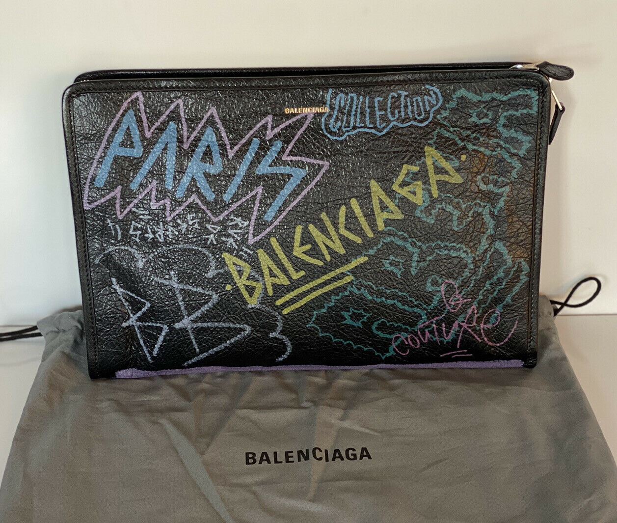 NWT $950 Balenciaga Graffiti All Over Black Soft Leather Pouch 443658