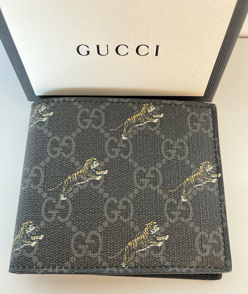 Neu mit Etikett: Gucci GG Lion Lozenge Bifold Wallet 597625 Hergestellt in Italien 