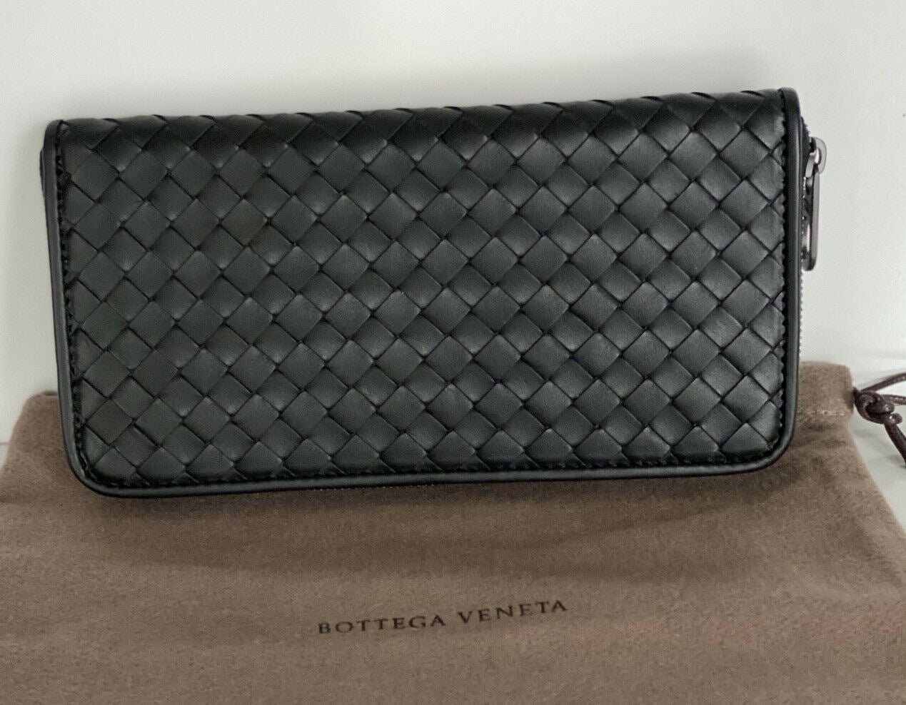 NWT $830 Bottega Veneta Intrecciato Zipper Napa Leather Wallet Black 510643 IT