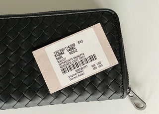 Neu mit Etikett: 830 $ Bottega Veneta Intrecciato Reißverschluss Nappaleder-Geldbörse Schwarz 510643 IT 