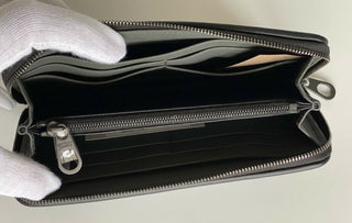 Neu mit Etikett: 830 $ Bottega Veneta Intrecciato Reißverschluss Nappaleder-Geldbörse Schwarz 510643 IT 