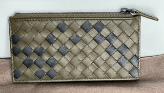 Neu mit Etikett: 390 $ Bottega Veneta Intrecciato Tartan Reißverschluss-Kartenetui aus Nappaleder 566752 