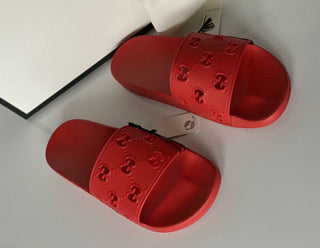 NIB Gucci Herren GG Rubber Hibiscus Red Sandalen 9,5 US (Gucci 9) Italien 575957 