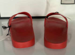 NIB Gucci Herren GG Rubber Hibiscus Red Sandalen 9,5 US (Gucci 9) Italien 575957 