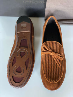 NIB 830 $ Bottega Veneta Herren-Velours-Wildlederschuhe Braun 9,5 US (42,5 Euro) 532850 