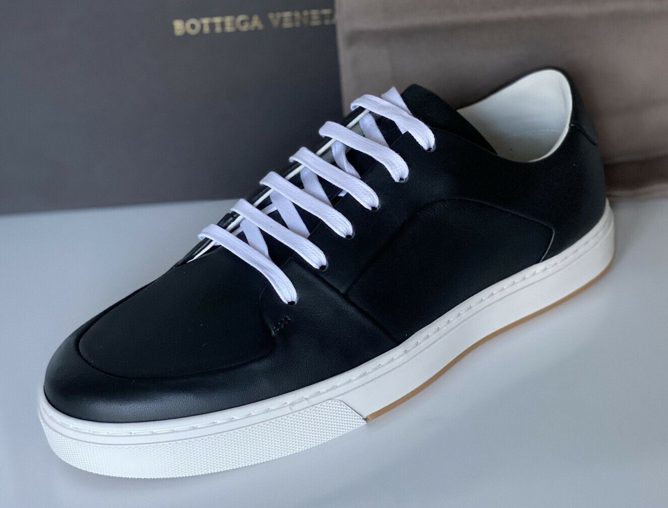 NIB $750 Bottega Veneta Men's Speedster Calf Leather Black Sneakers 9.5 608761