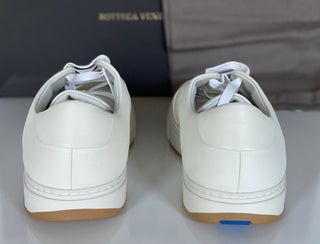 NIB $ 750 Bottega Veneta Herren Speedster Kalbsleder Weiße Turnschuhe 9,5 US 608761 