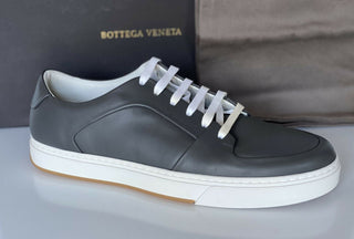 NIB $ 750 Bottega Veneta Herren Speedster Kalbsleder Graue Turnschuhe 9,5 US 608761 