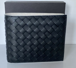 Neu mit Etikett: 510 $ Bottega Veneta Intrecciato-Geldbörse aus Kalbsleder, Schwarz 193642 IT 