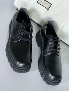 NIB $ 720 Gucci Herren Cordovan Lux Lederschuhe Schwarz 9,5 US (Gucci 9) 625281 IT 