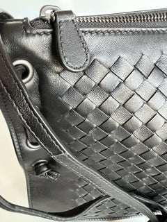 NWT Bottega Veneta Schwarze Umhängetasche aus Intrecciato-Nappaleder Italien 623963 