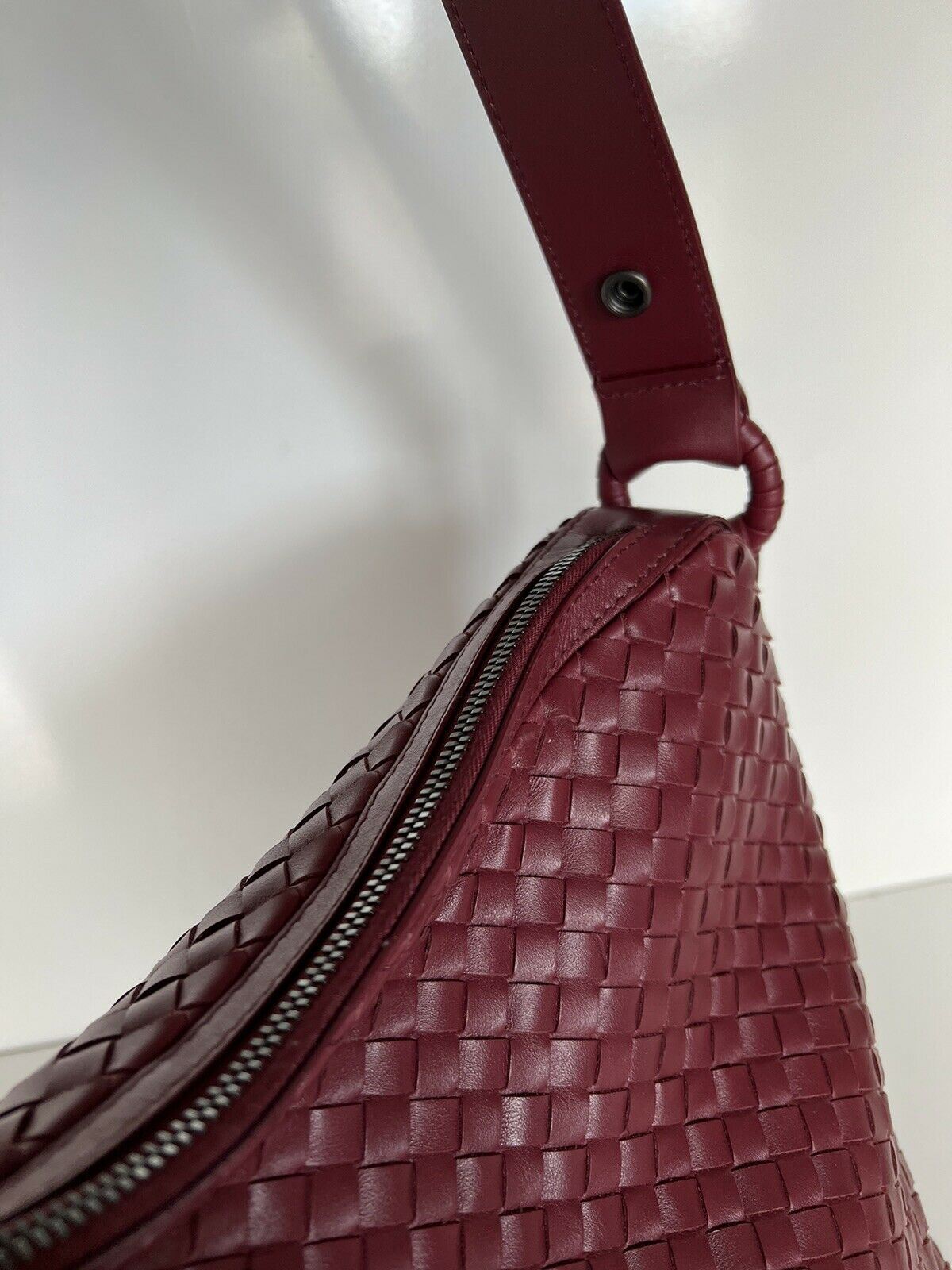 NWT Bottega Veneta Women's Bordeaux Intrecciato Nappa Leather Bag Made in Italy