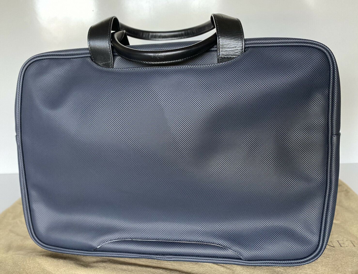 Новая мужская дорожная сумка из темно-синей кожи Marcopolo Bottega Veneta стоимостью 1450 долларов США 167304 