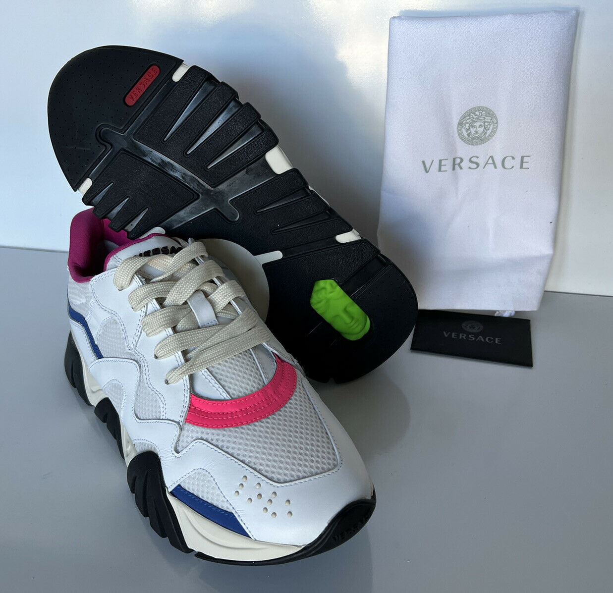 NIB $875 VERSACE SQUALO WHITE MULTI TRAINERS Sneakers SIZE 8.5 US (38.5 Euro) IT