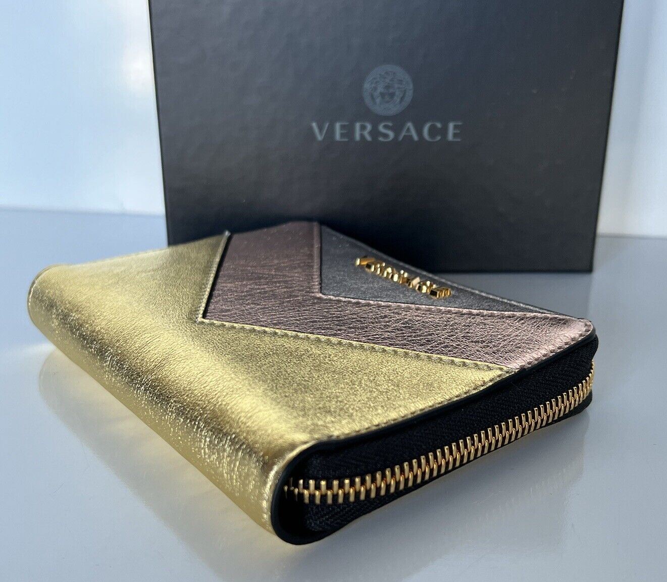 NWT Versace Gold/Pink/Silver Calf Leather Medium Zipper Wallet Made in Italy 593
