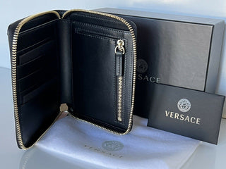 Neu mit Etikett: Versace Blush Pink Kalbsleder-Geldbörse mit mittlerem Reißverschluss, hergestellt in Italien 593 