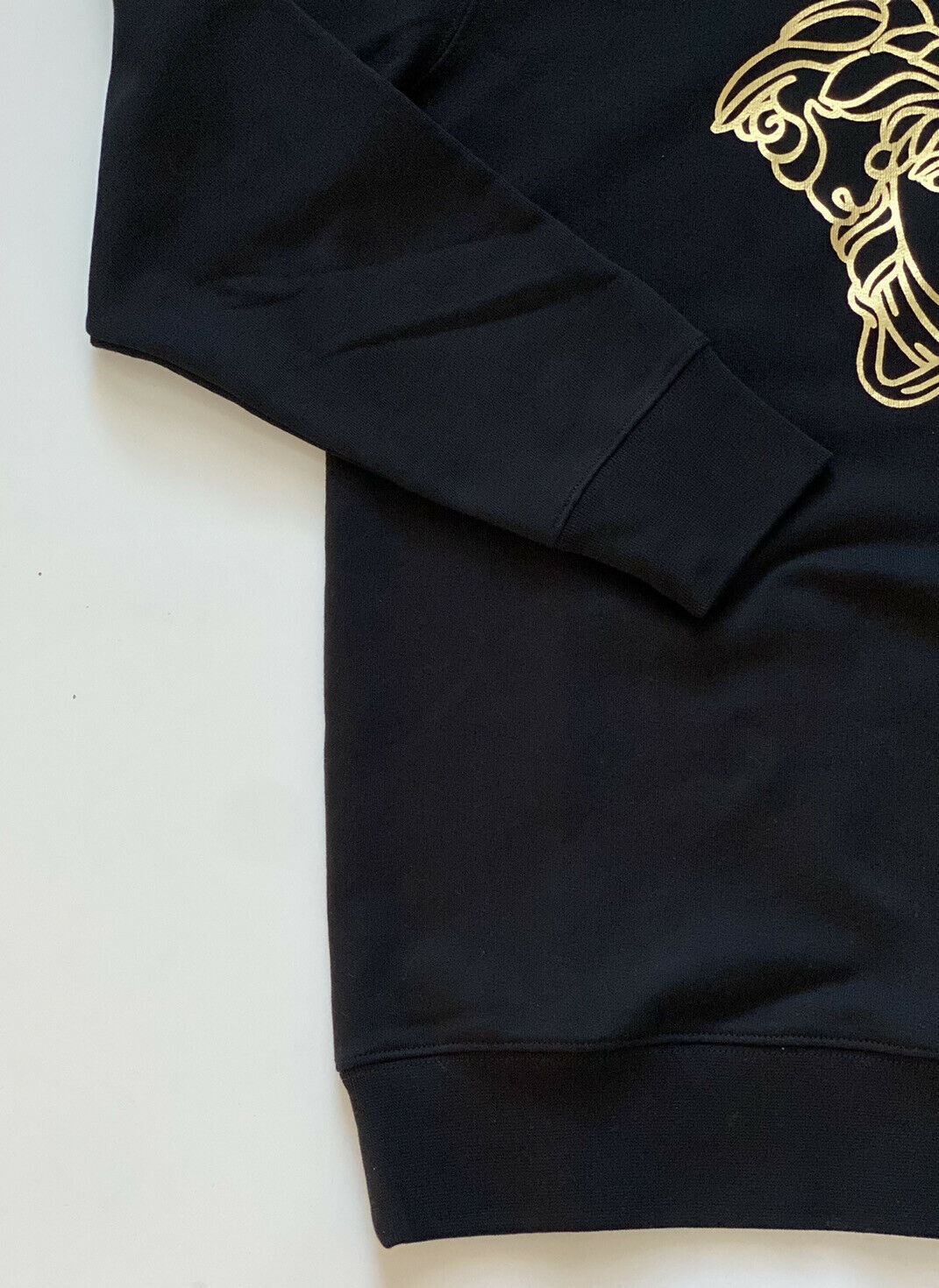 NWT 650 $ Versace Rundhalspullover für Damen in Schwarz mit Medusa-Logo 8 US (42 Euro) 85402 