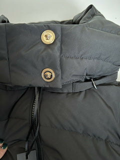 NWT 1195 $ Versace Damen-Daunenparkajacke in Schwarz 4 US (40 Euro) A88779S Italien 