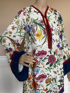 Neu mit Etikett: 2.890 $ GUCCI Kleid im Kaftan-Stil aus Leinen mit Blumendruck GRÖSSE 38 EU Hergestellt in Italien