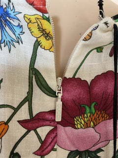 Neu mit Etikett: 2.890 $ GUCCI Kleid im Kaftan-Stil aus Leinen mit Blumendruck GRÖSSE 38 EU Hergestellt in Italien