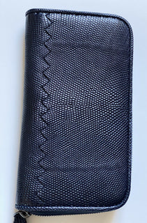 Neu mit Etikett: 1050 $ Bottega Veneta Reißverschluss-Geldbörse aus poliertem Eidechsenleder in Dunkelblau 114076 