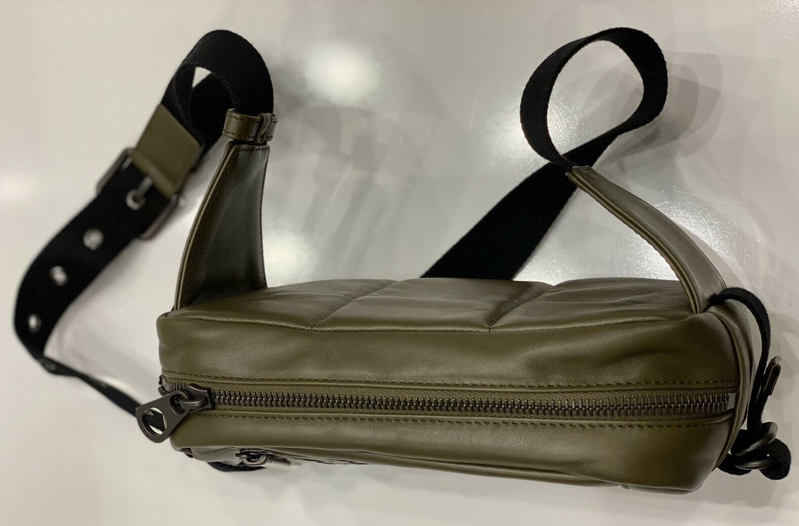 NWT Bottega Veneta Intrecciato Темно-зеленая поясная сумка Поясная сумка Body Bag 624021 