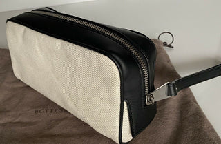 Neu mit Etikett: Bottega Veneta Canvas/Leder Kleine Kulturtasche 575557 Hergestellt in Italien