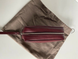 Neu mit Etikett: 1020 $ Bottega Veneta Leder Bordeaux Kleiner Kulturbeutel 575557 Italien 