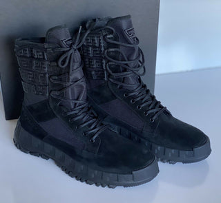 NIB $ 1125 Versace Wildleder schwarze Stiefeletten 10 US (43 Euro) DSU7885 Italien 