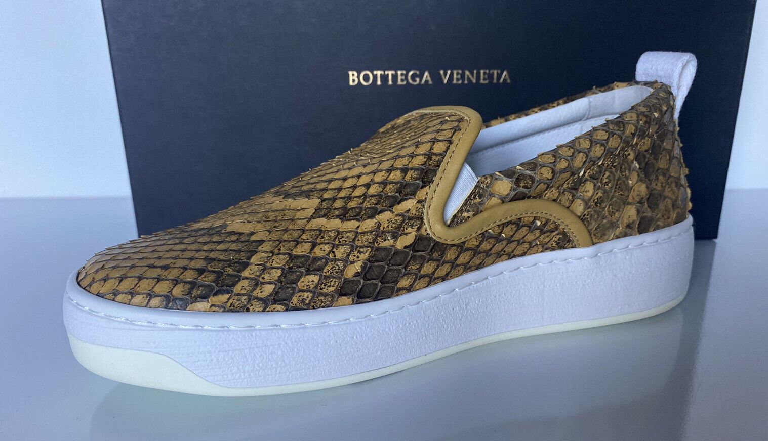NIB $870 Bottega Veneta Python Skin Platform Sneakers 8.5 US (38.5 Euro) 579405