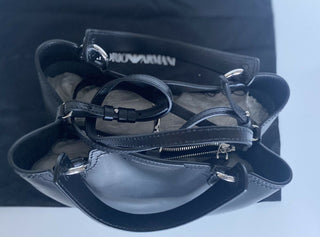 NWT 675 $ Emporio Armani schwarze Ledertasche, hergestellt in Italien Y3D050