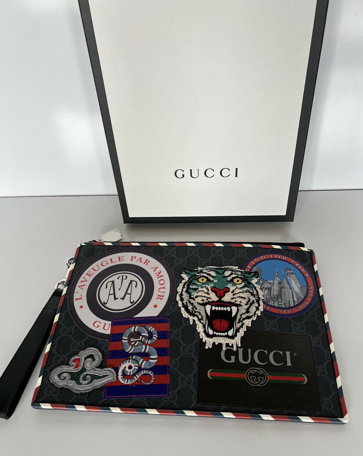 Neue Gucci GG Tiger, Snake, Blind for Love Schwarze Handgelenktasche Italien 807943226 