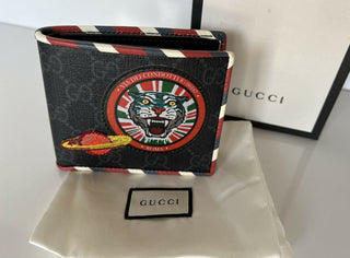 Neue Gucci GG Tiger Night Courier Bifold Canvas Schwarze Geldbörse Italien 496333 