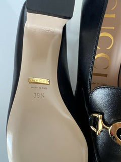 NIB $ 890 Gucci Malaga Pump Leder Schwarze Schuhe 9,5 US (39,5 Euro) Italien 575832