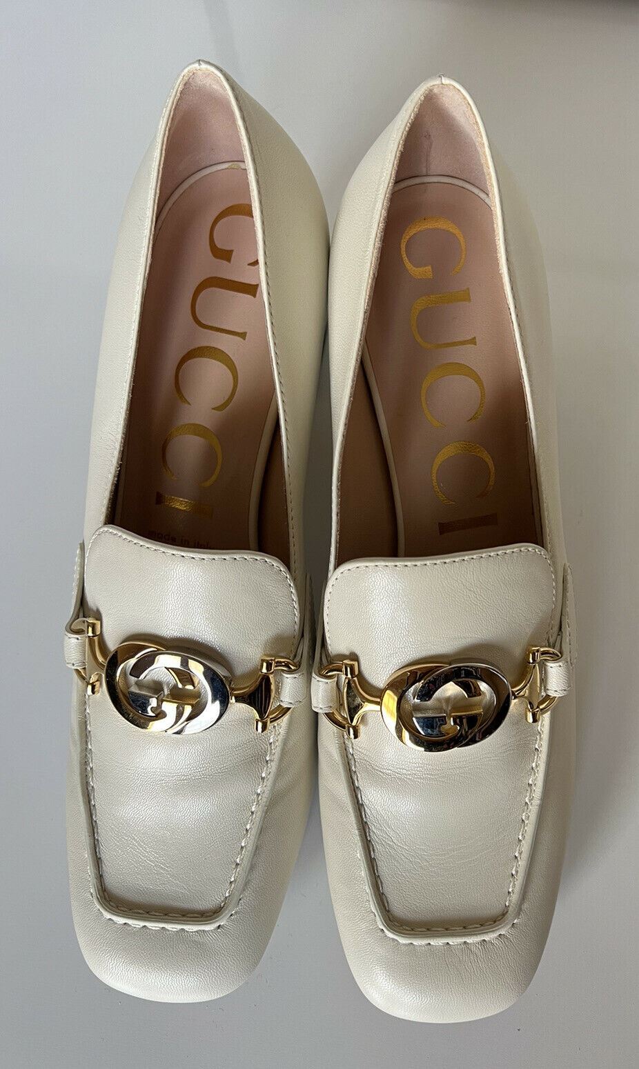 NIB $890 Gucci Malaga Pump Leather Mystic White Shoes 8 US (38 Euro)  IT 575832