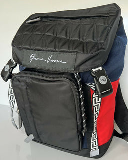 NWT 1525 $ Versace V Code Rucksack mit griechischem Schlüssel, hergestellt in Italien DFZ8072