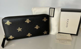 Neue Gucci Bee Star Gold Print Reißverschluss-Geldbörse aus schwarzem Leder, hergestellt in Italien 