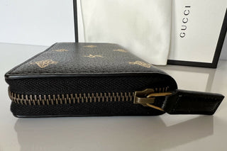 Neue Gucci Bee Star Gold Print Reißverschluss-Geldbörse aus schwarzem Leder, hergestellt in Italien 