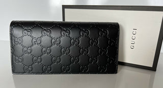 Neues Gucci GG Logo Bifold-Kartenportemonnaie aus schwarzem Leder, hergestellt in Italien, 547071 