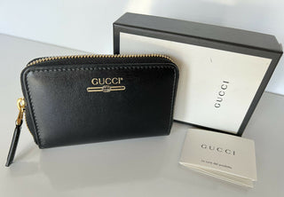 Neu mit Etikett: Gucci G Web Gucci Print Kartenetui mit umlaufendem Reißverschluss, hergestellt in Italien, 547597 