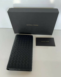 NWT $820 Bottega Veneta Slim Intrecciato Leather Card Wallet Black Italy 156819