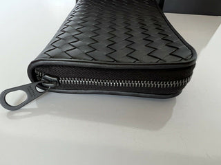 Neu mit Etikett: 800 $ Bottega Veneta Intrecciato Reißverschluss Kalbsleder-Geldbörse Espresso 510643 