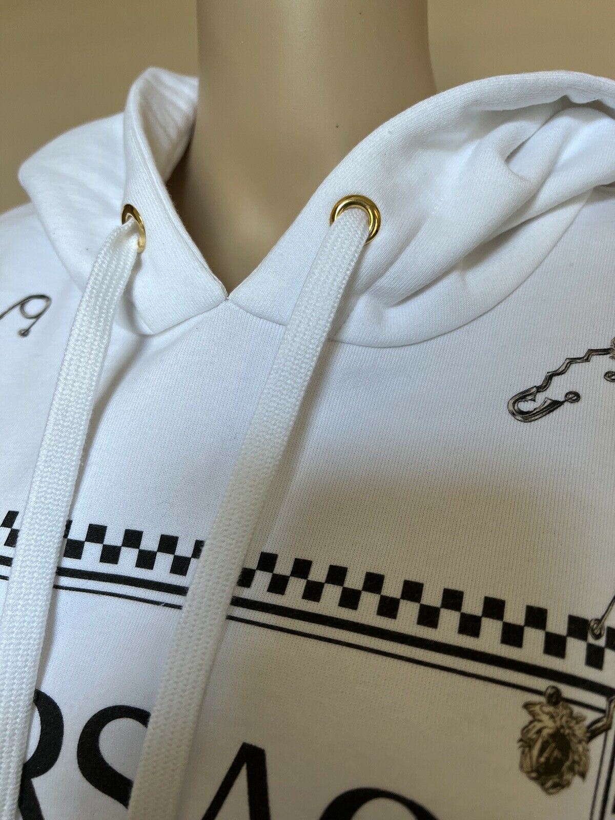 NWT $695 Versace Women's White Hoodie Sweater 12 US (46 Euro) Italy A83937
