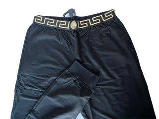 Neu mit Etikett: Schwarze Herren-Trainingshose mit Medusa und Greca-Bordüre von Versace, Größe 7 (XL), Italien 15011 