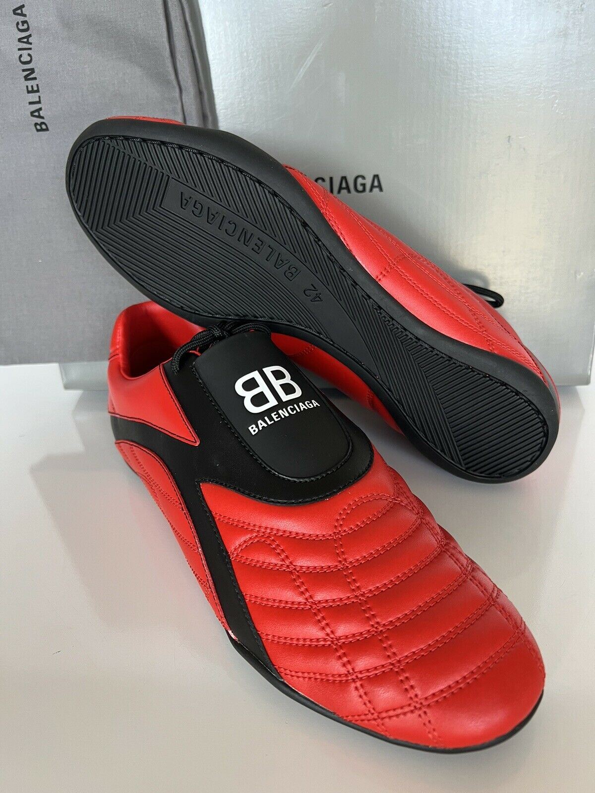Мужские красные/черные кроссовки Zen Zen за 550 долларов США 9 США (42 евро) 617540 